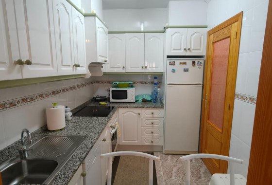 Resale - Apartment / flat - Torrevieja - Playa del Cura