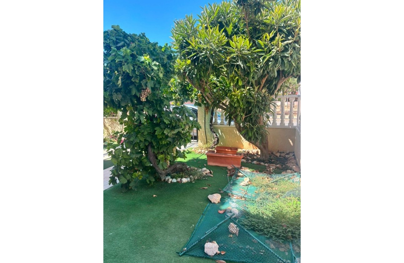 Revente - Villa - Orihuela Costa - Lomas de Cabo Roig