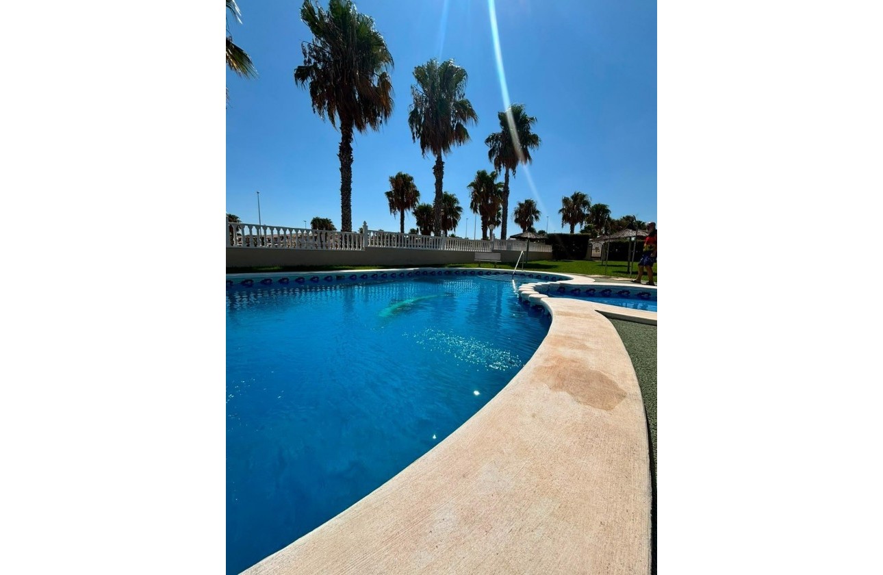 Revente - Villa - Orihuela Costa - Lomas de Cabo Roig