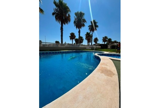 Revente - Villa - Orihuela Costa - Lomas de Cabo Roig