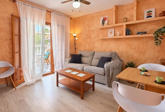 Resale - Apartment / flat - Torrevieja - Playa de los Locos