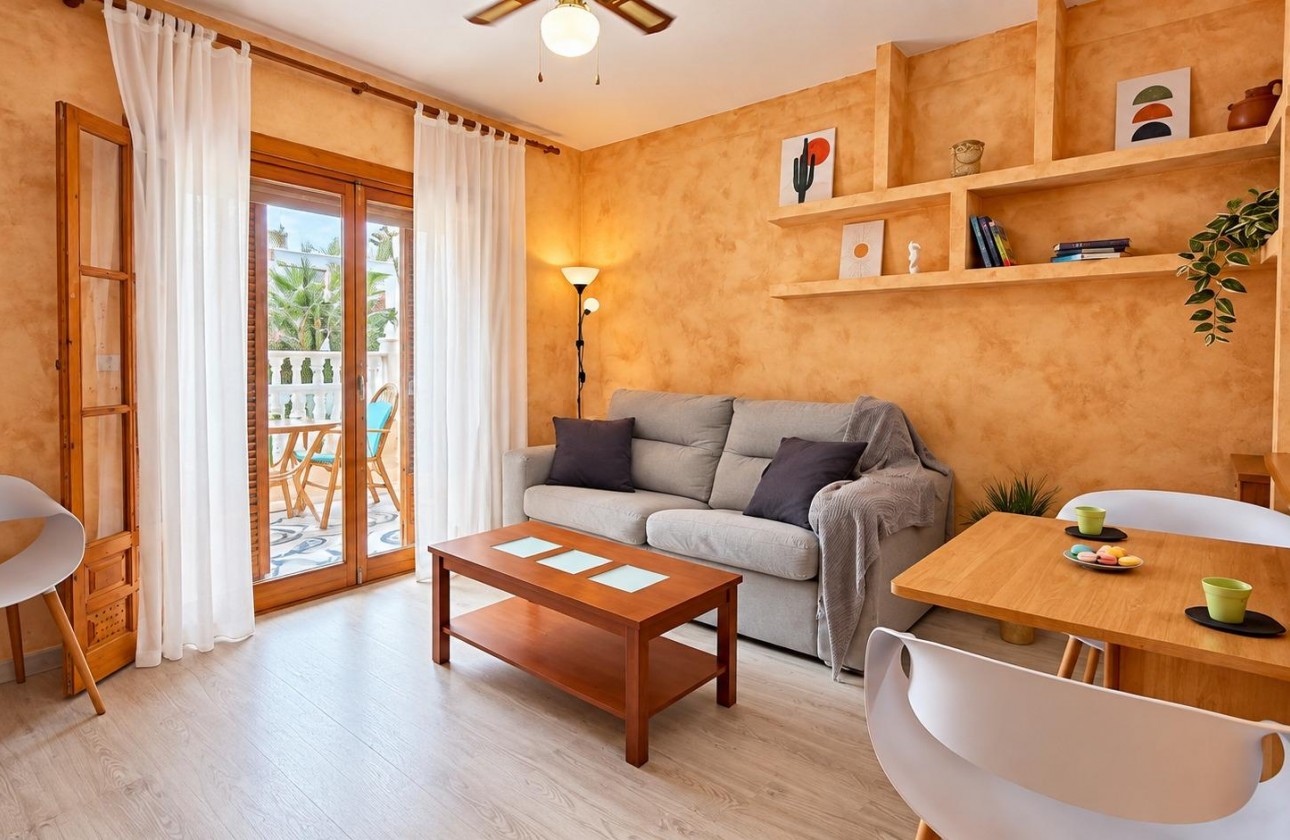 Resale - Apartment / flat - Torrevieja - Playa de los Locos