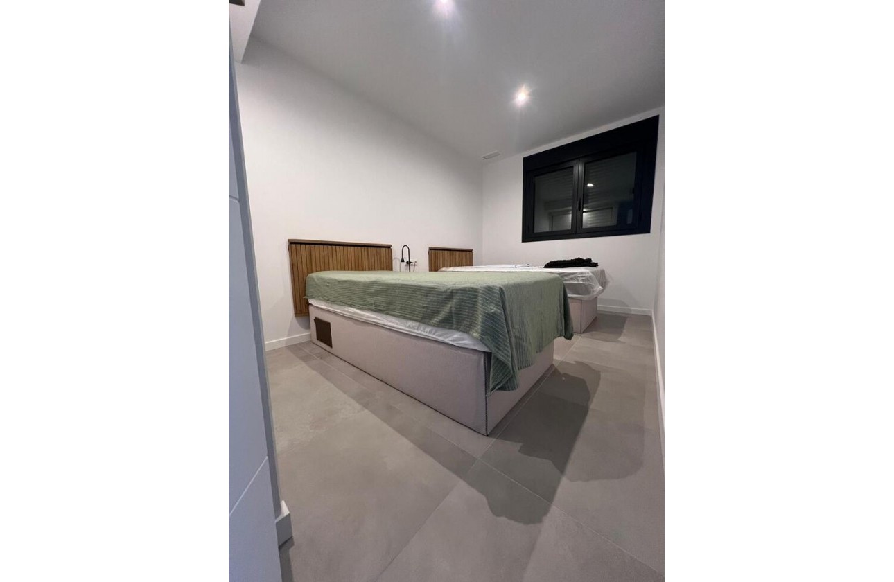 Reventa - Apartamento / piso - Dehesa de campoamor - Costa Blanca