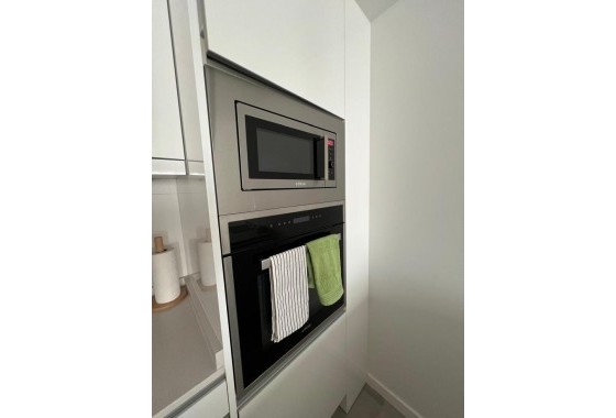 Reventa - Apartamento / piso - Dehesa de campoamor - Costa Blanca