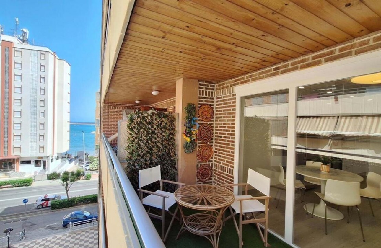 Revente - Appartement - Torrevieja - Playa Acecion