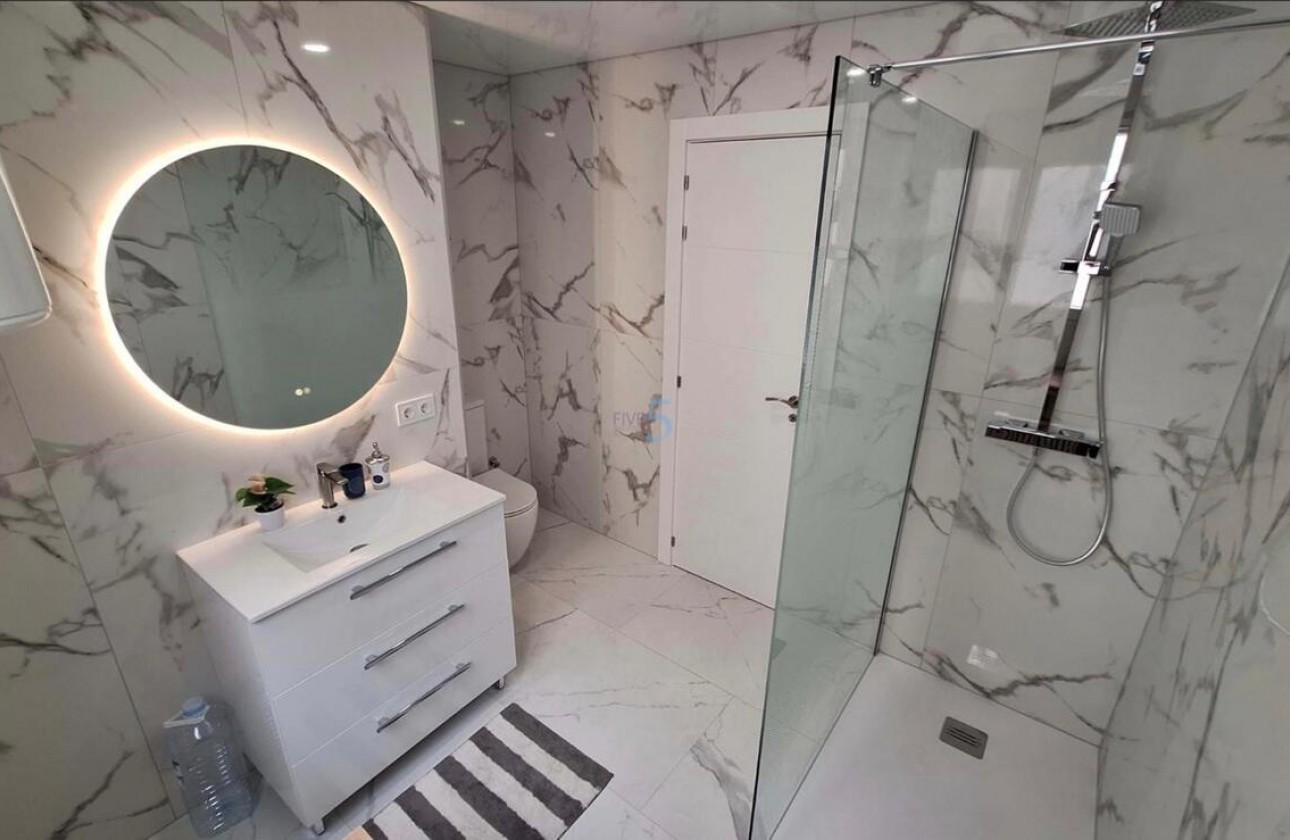 Revente - Appartement - Torrevieja - Playa Acecion