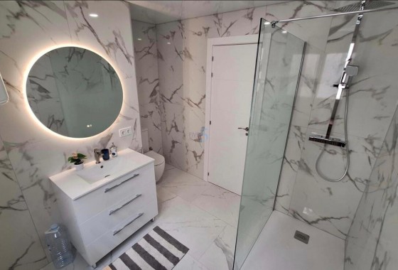 Revente - Appartement - Torrevieja - Playa Acecion