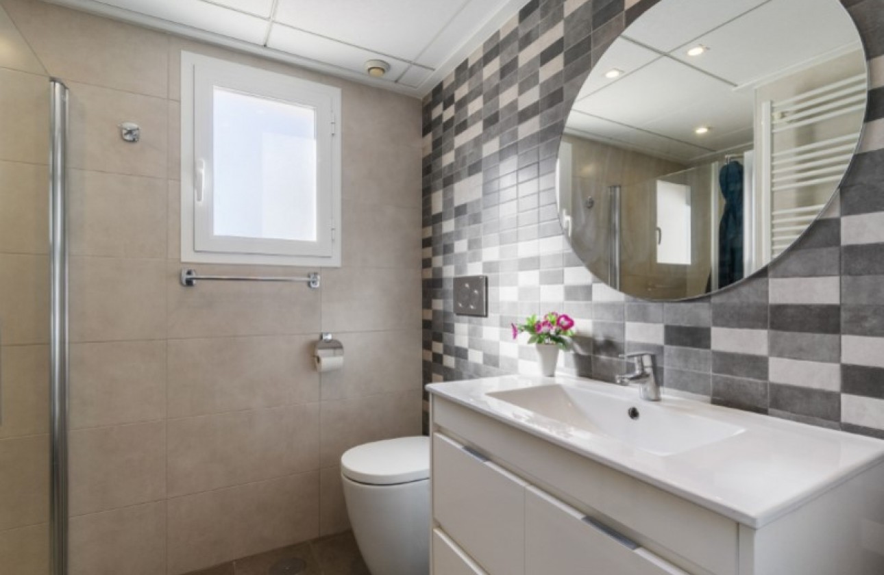 Reventa - Apartamento / piso - Torrevieja - Costa Blanca