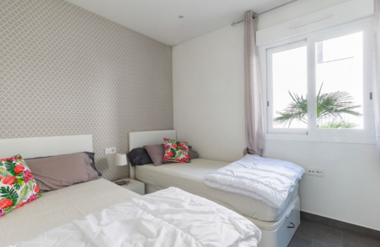 Reventa - Apartamento / piso - Torrevieja - Costa Blanca
