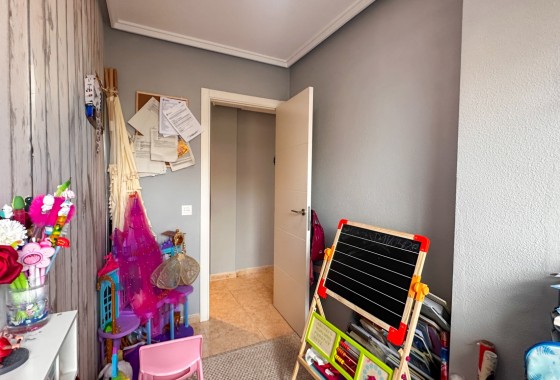 Resale - Apartment / flat - Torrevieja - Costa Blanca