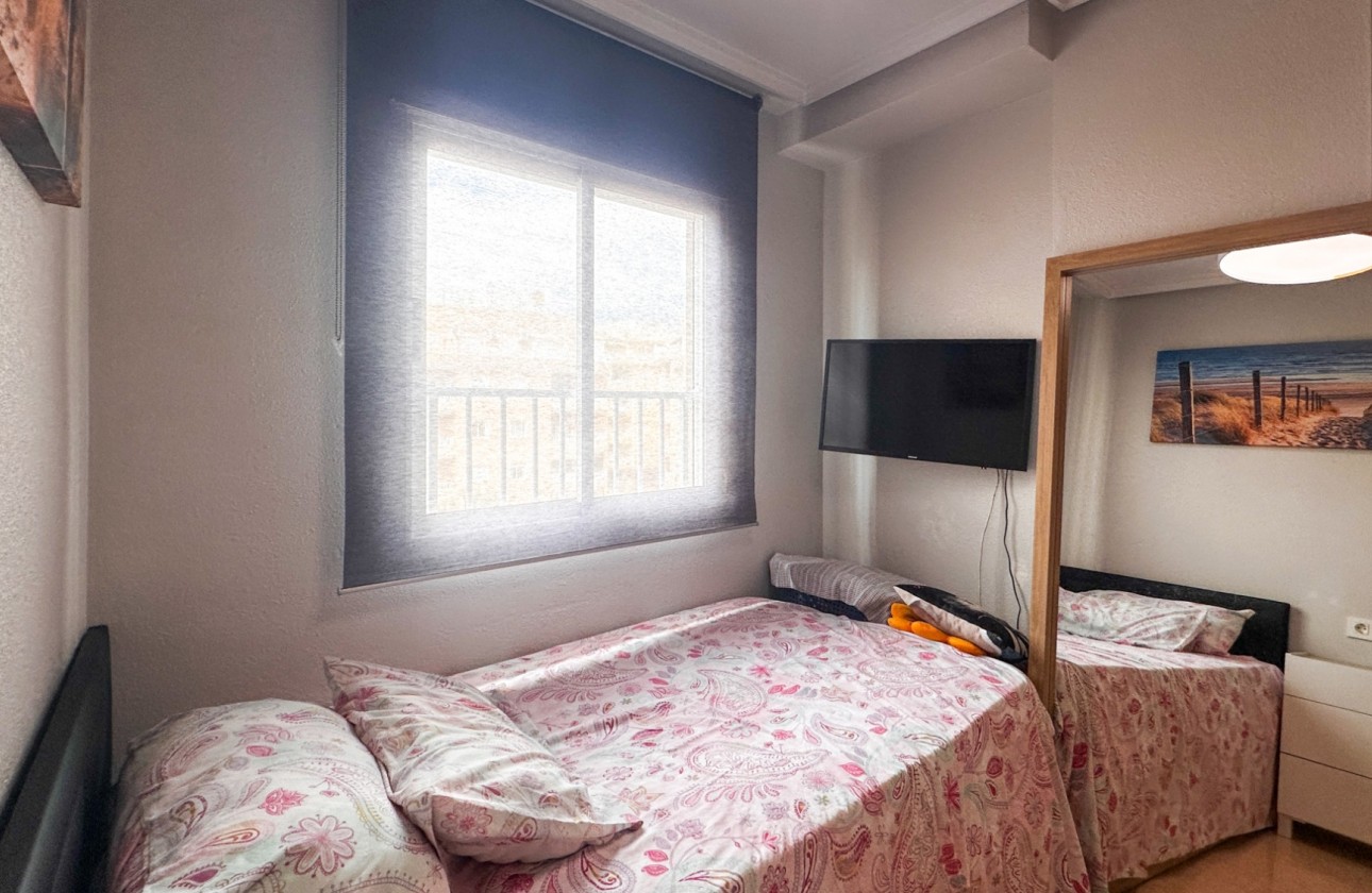 Resale - Apartment / flat - Torrevieja - Costa Blanca