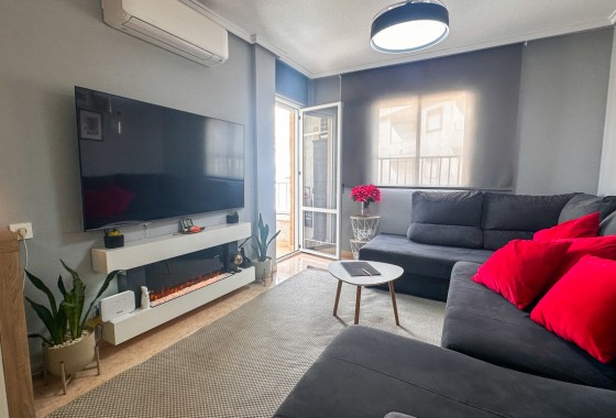 Resale - Apartment / flat - Torrevieja - Costa Blanca