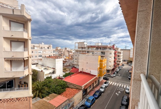 Resale - Apartment / flat - Torrevieja - Costa Blanca