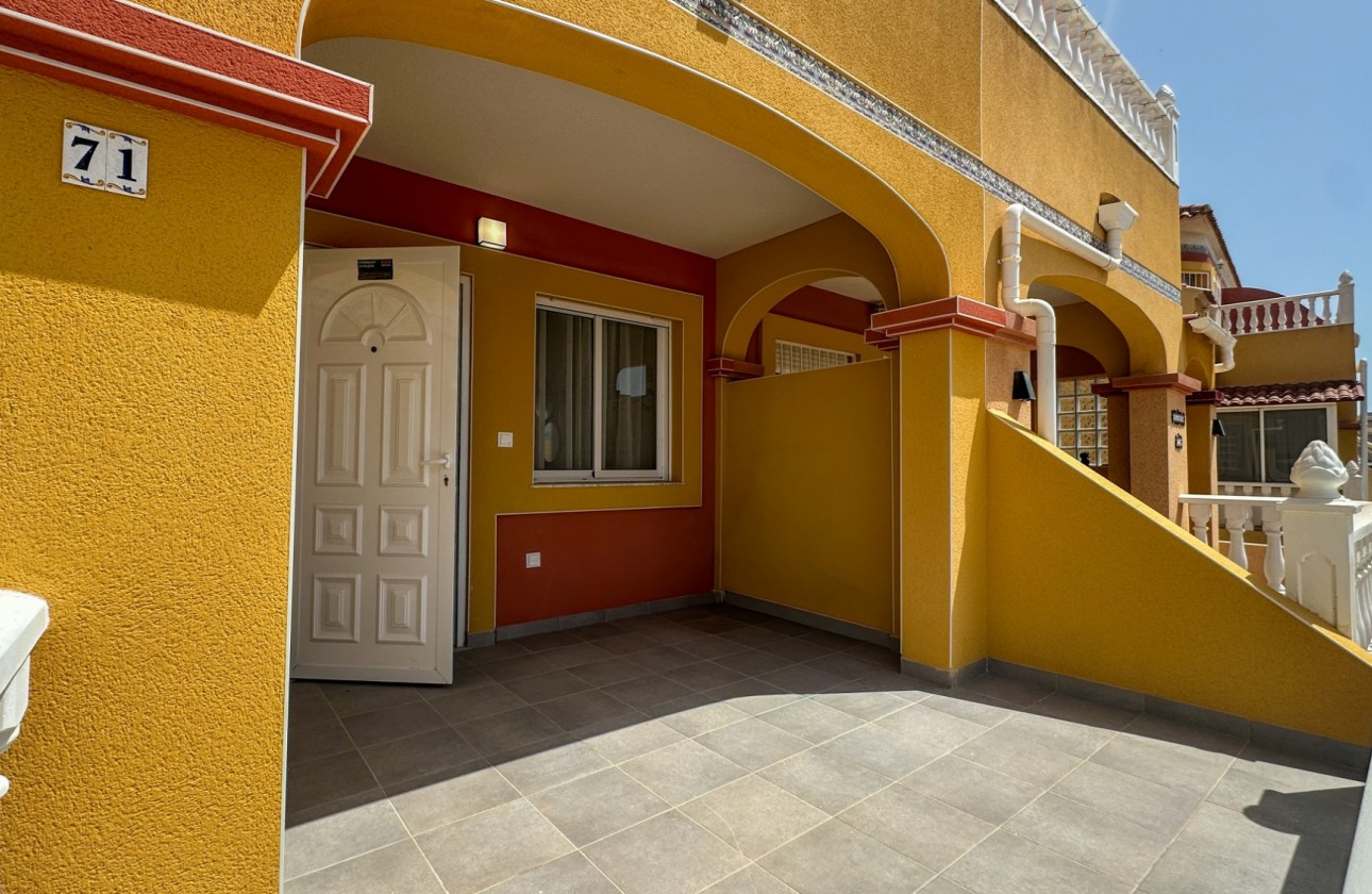 Revente - Villa - Orihuela Costa - Costa Blanca