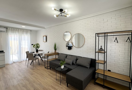 Revente - Villa - Orihuela Costa - Costa Blanca