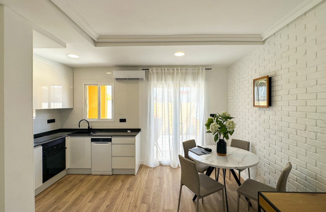Revente - Villa - Orihuela Costa - Costa Blanca