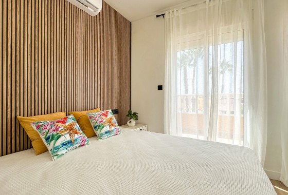 Revente - Villa - Orihuela Costa - Costa Blanca