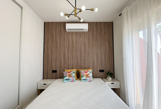 Revente - Villa - Orihuela Costa - Costa Blanca
