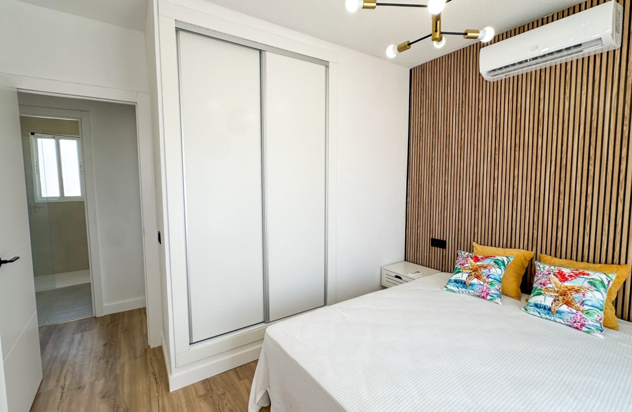 Revente - Villa - Orihuela Costa - Costa Blanca
