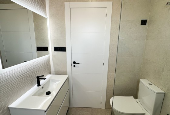 Revente - Villa - Orihuela Costa - Costa Blanca