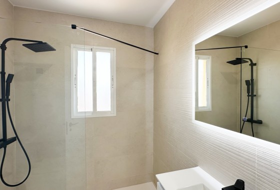 Revente - Villa - Orihuela Costa - Costa Blanca
