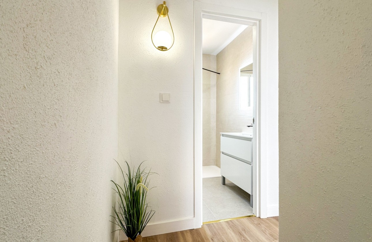 Revente - Villa - Orihuela Costa - Costa Blanca