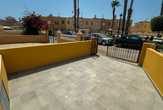 Revente - Villa - Orihuela Costa - Costa Blanca