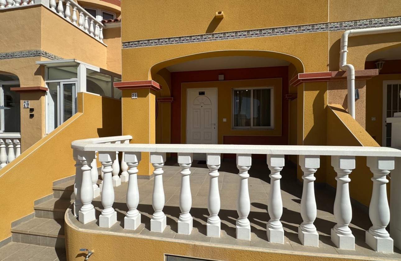 Revente - Villa - Orihuela Costa - Costa Blanca