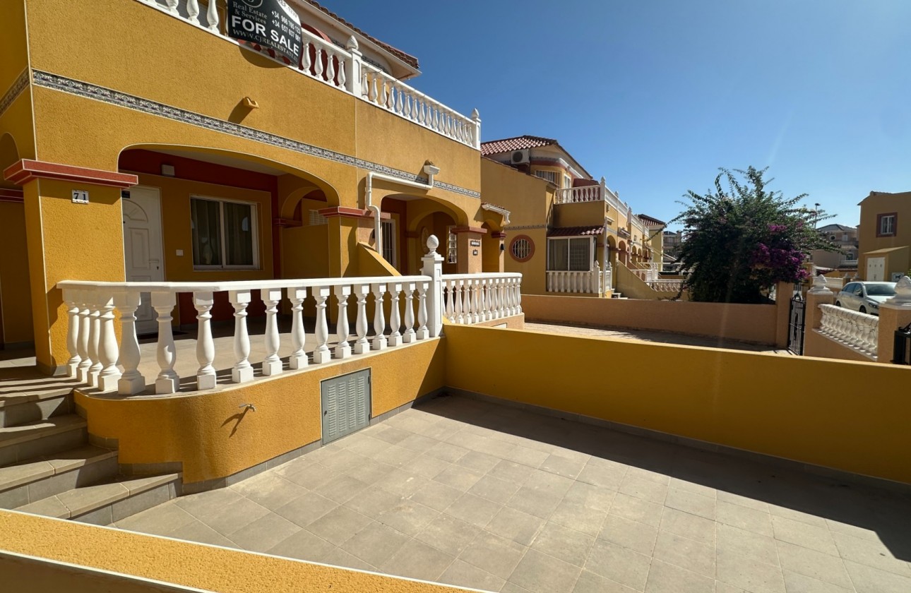 Revente - Villa - Orihuela Costa - Costa Blanca