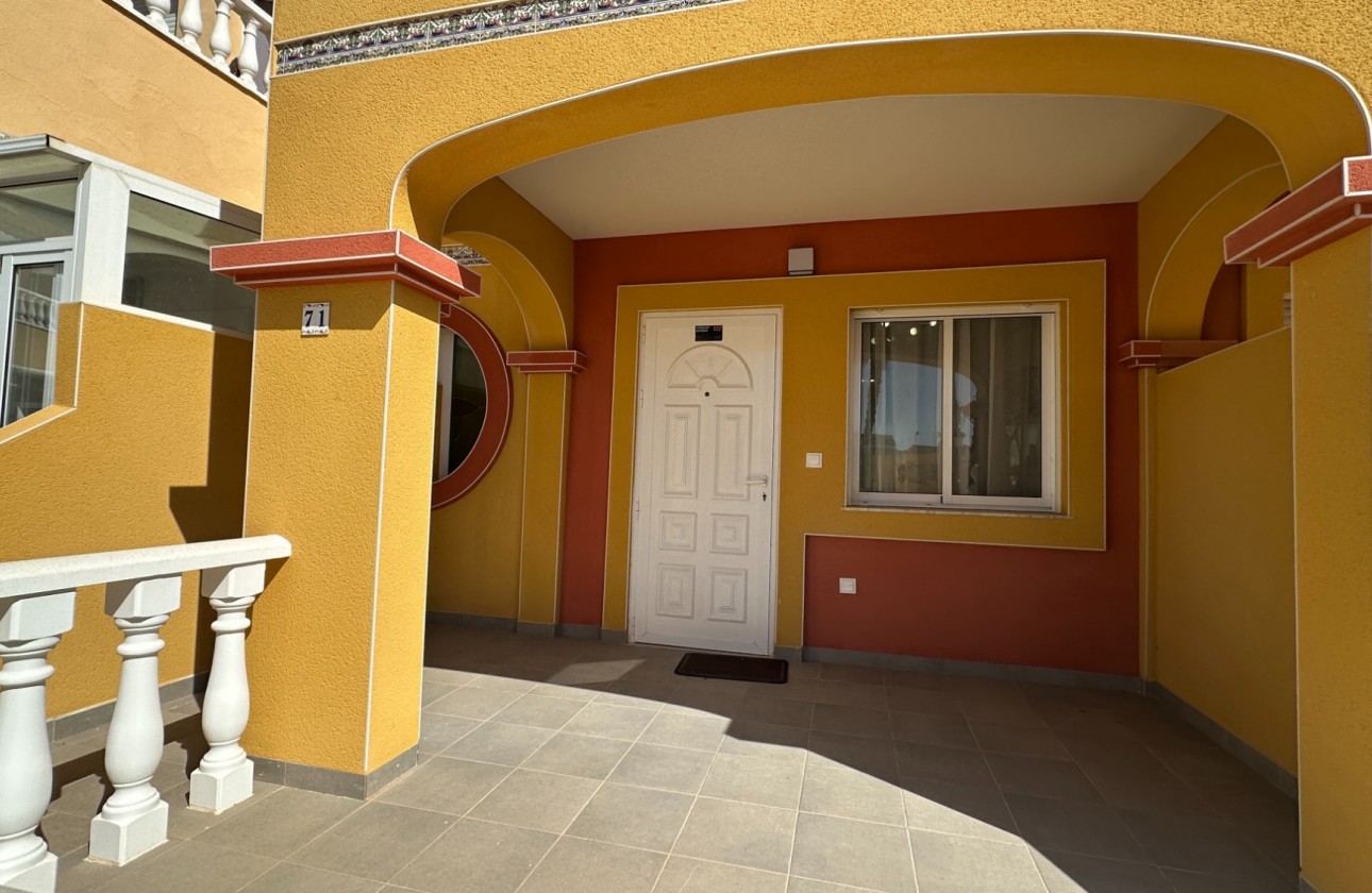 Revente - Villa - Orihuela Costa - Costa Blanca