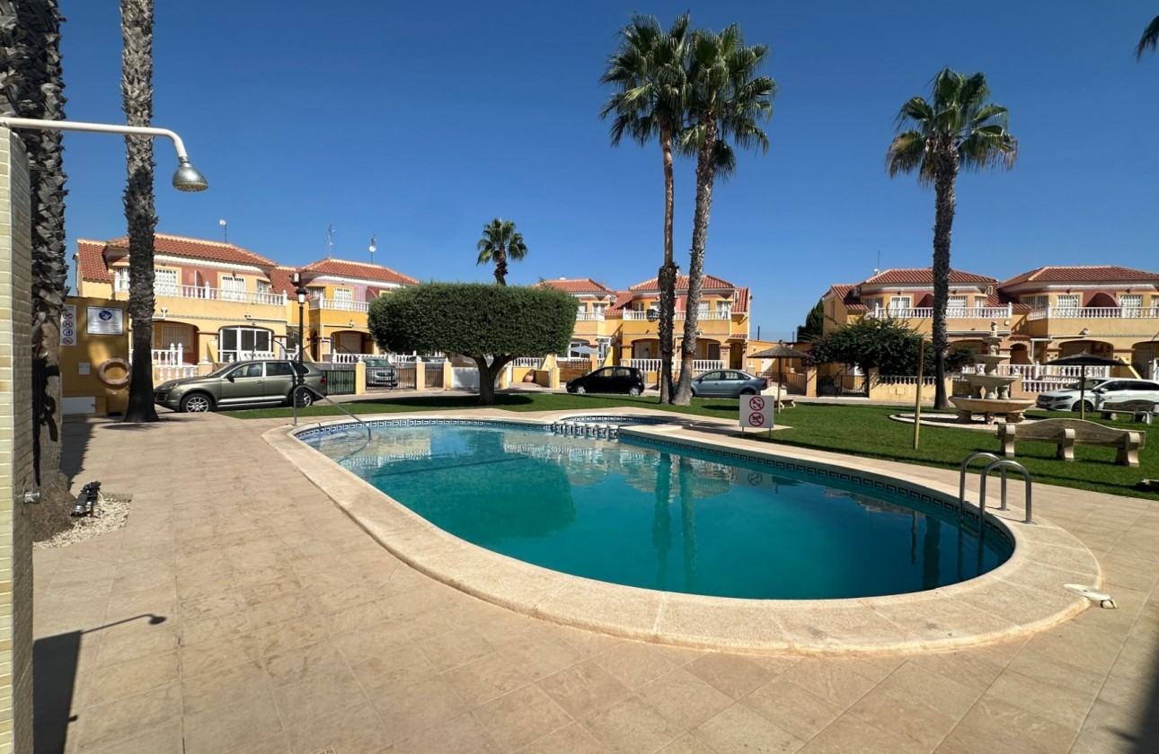 Revente - Villa - Orihuela Costa - Costa Blanca