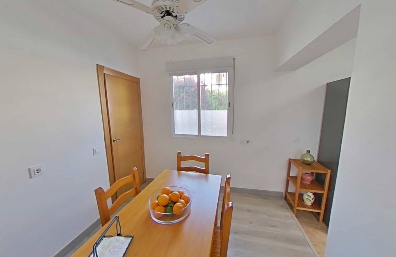 Resale - Bungalow - San Pedro del Pinatar - El Mojón-las Salinas