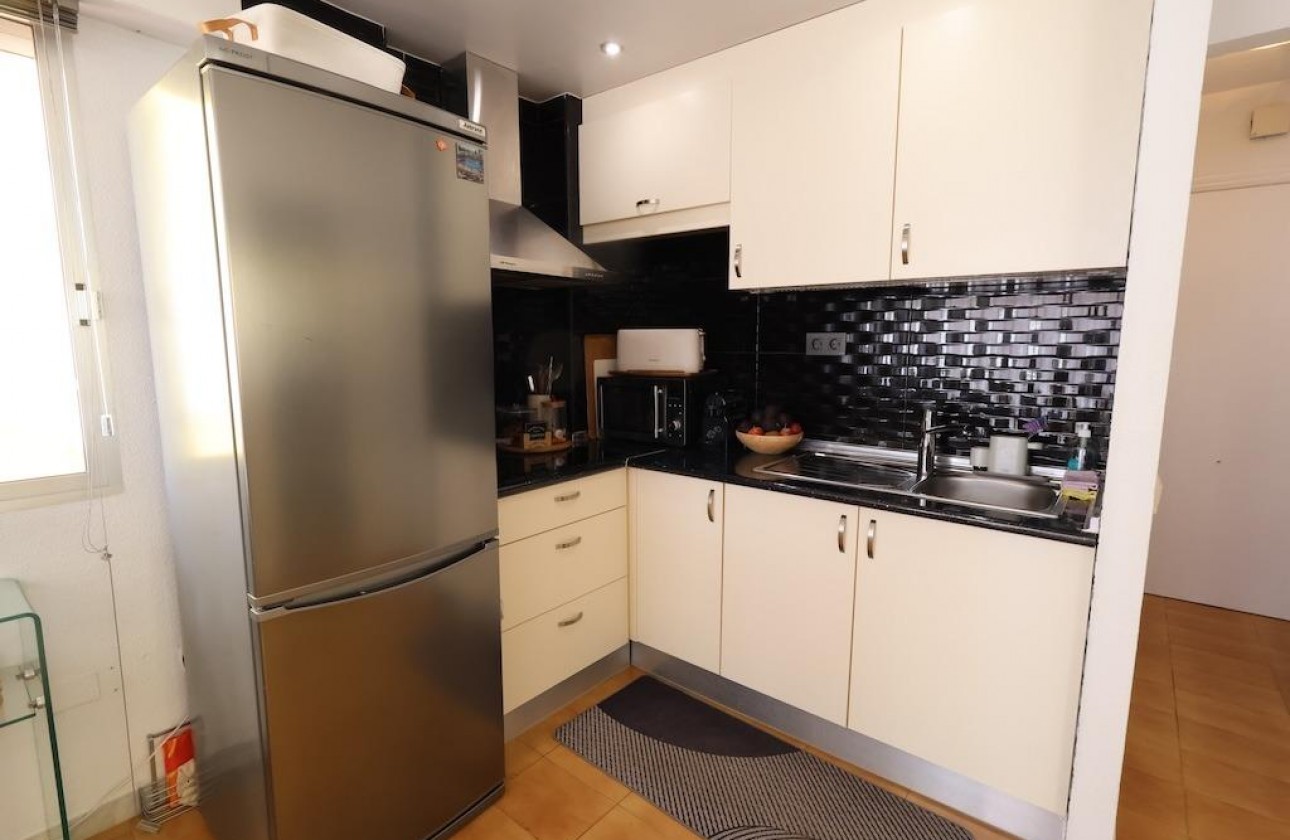 Resale - Apartment / flat - Torrevieja - Costa Blanca