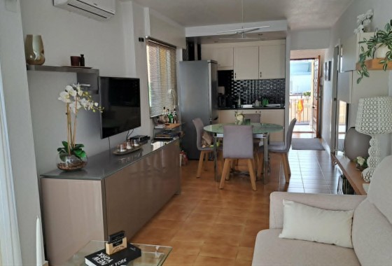 Resale - Apartment / flat - Torrevieja - Costa Blanca