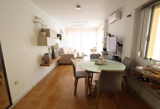 Resale - Apartment / flat - Torrevieja - Costa Blanca
