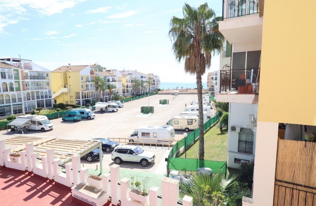 Resale - Apartment / flat - Torrevieja - Costa Blanca