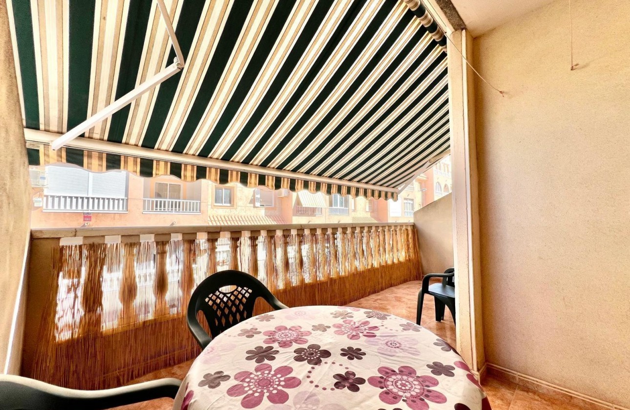 Reventa - Apartamento / piso - Torrevieja - PARQUE DE LAS NACIONES