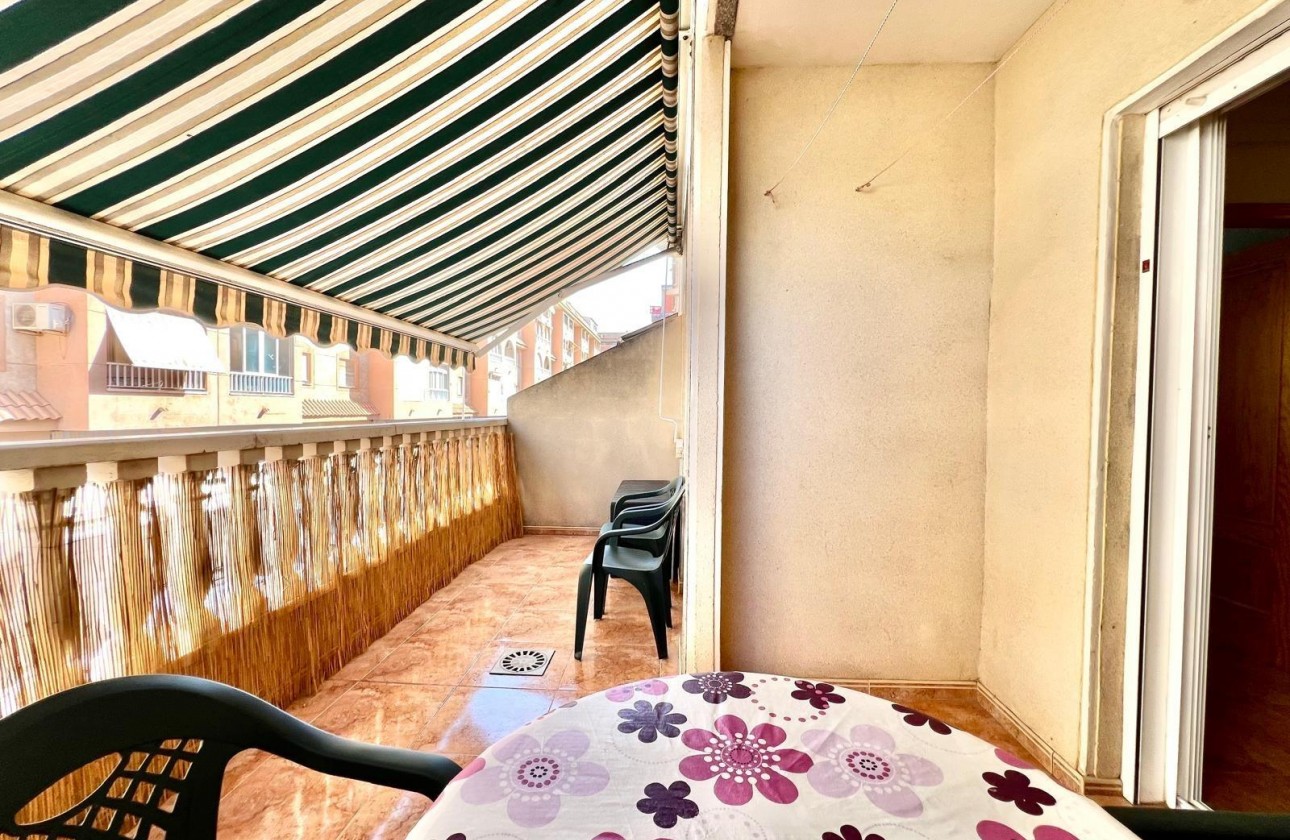 Reventa - Apartamento / piso - Torrevieja - PARQUE DE LAS NACIONES