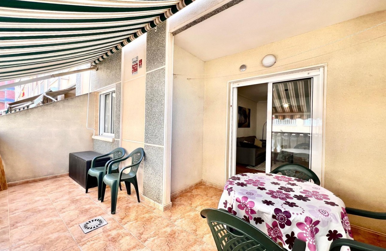 Reventa - Apartamento / piso - Torrevieja - PARQUE DE LAS NACIONES