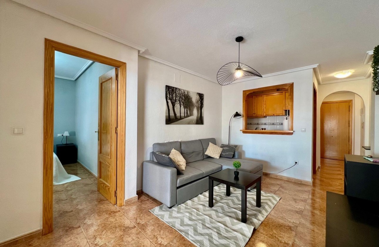Reventa - Apartamento / piso - Torrevieja - PARQUE DE LAS NACIONES