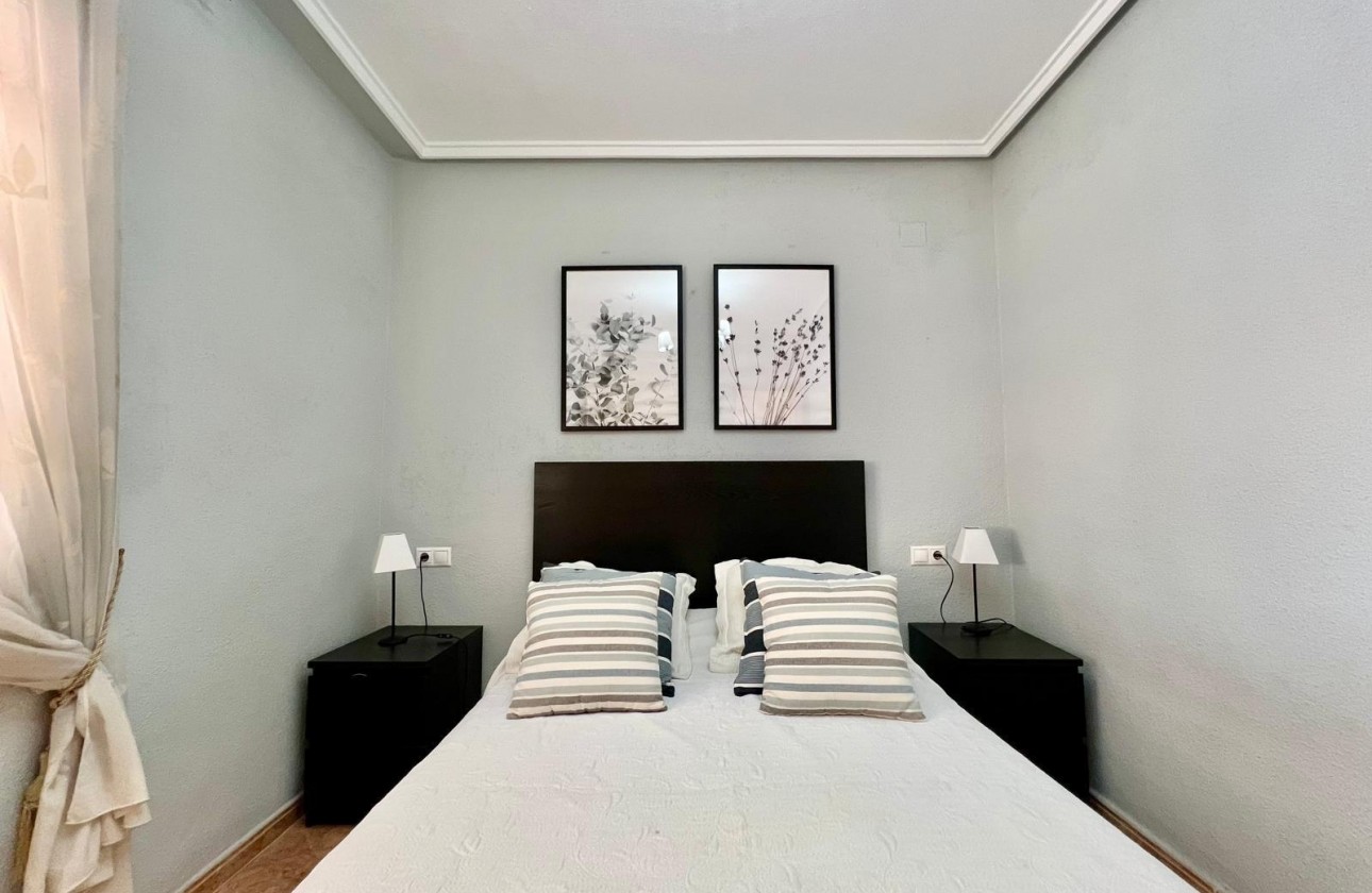 Reventa - Apartamento / piso - Torrevieja - PARQUE DE LAS NACIONES