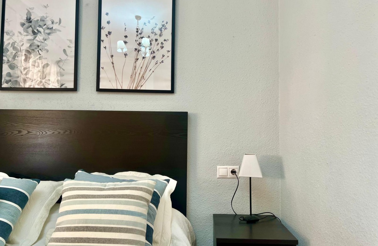 Reventa - Apartamento / piso - Torrevieja - PARQUE DE LAS NACIONES