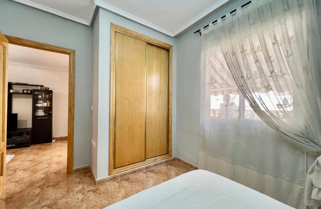 Reventa - Apartamento / piso - Torrevieja - PARQUE DE LAS NACIONES