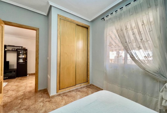 Reventa - Apartamento / piso - Torrevieja - PARQUE DE LAS NACIONES