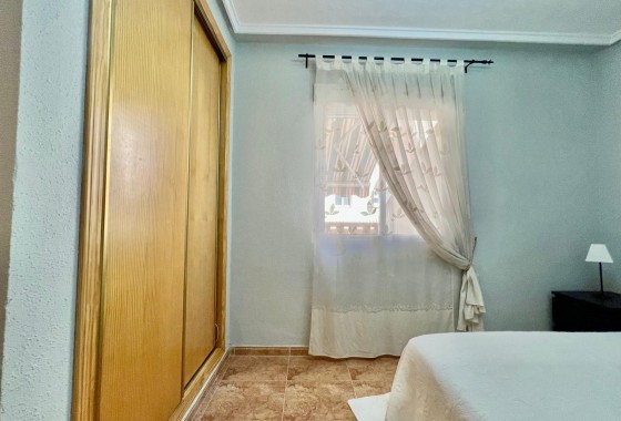 Reventa - Apartamento / piso - Torrevieja - PARQUE DE LAS NACIONES