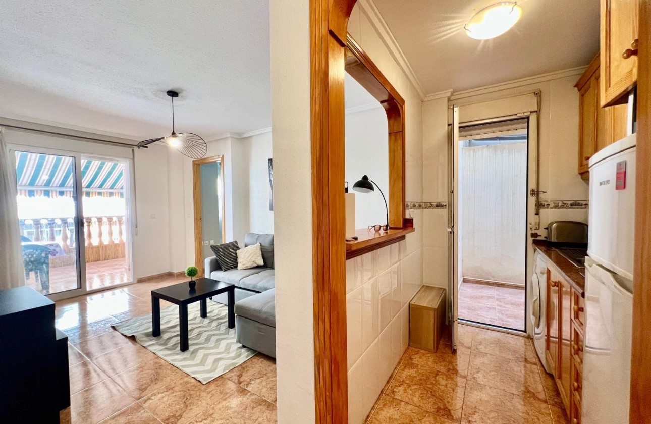 Reventa - Apartamento / piso - Torrevieja - PARQUE DE LAS NACIONES