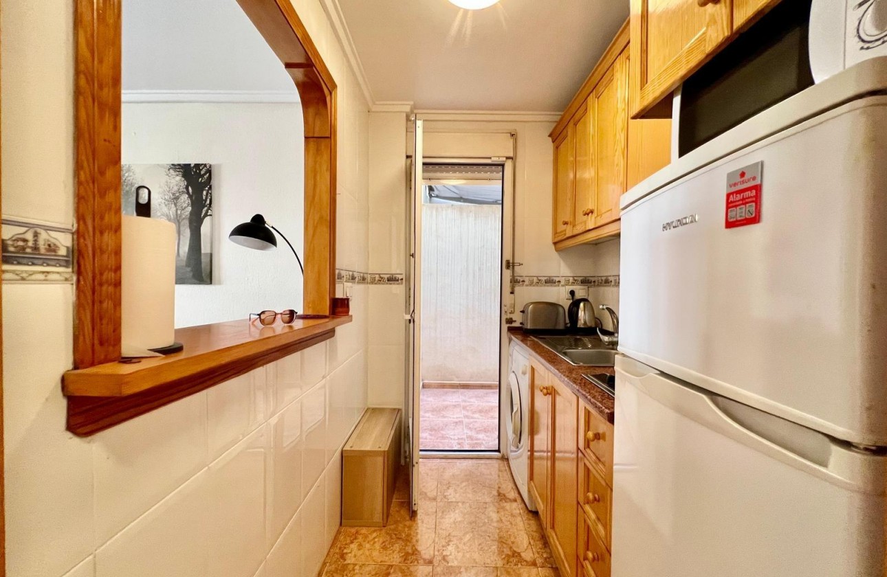Reventa - Apartamento / piso - Torrevieja - PARQUE DE LAS NACIONES