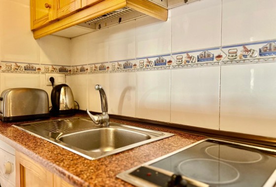 Reventa - Apartamento / piso - Torrevieja - PARQUE DE LAS NACIONES