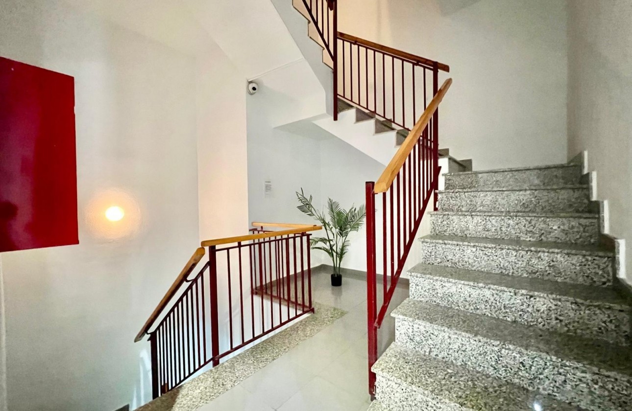 Reventa - Apartamento / piso - Torrevieja - PARQUE DE LAS NACIONES