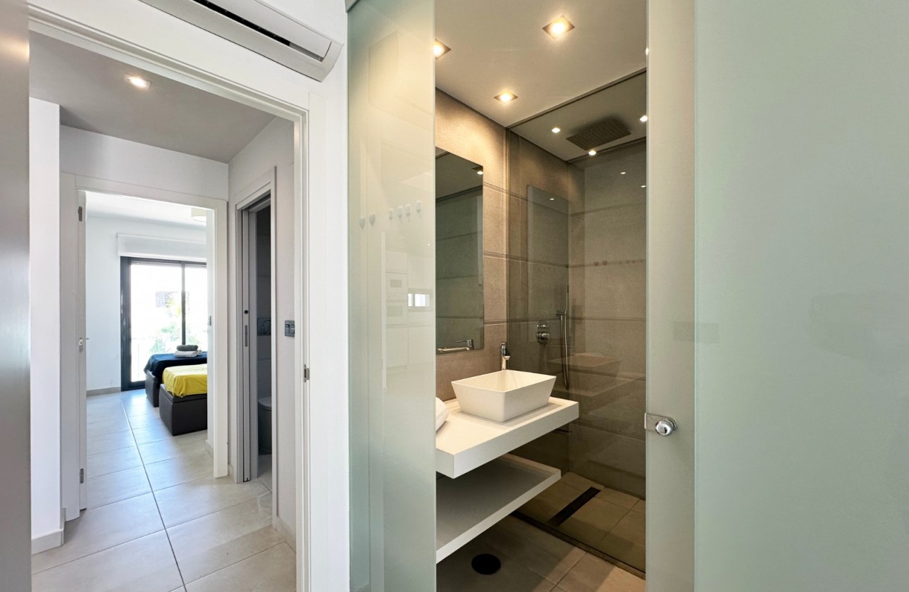 Resale - Apartment / flat - Guardamar del Segura - Costa Blanca